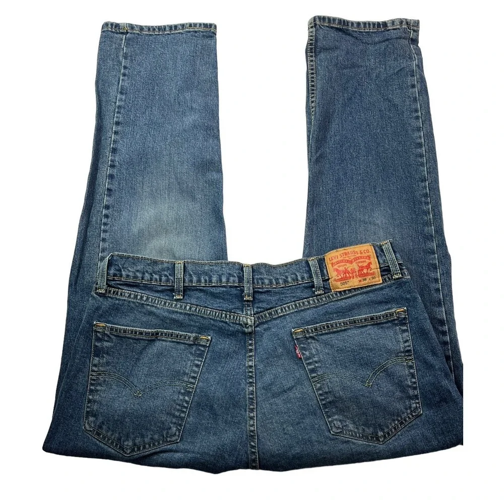 Levis 505 Regular Fit Jeans Mens 38x30 Medium Wash Blue Straight Leg Stretch